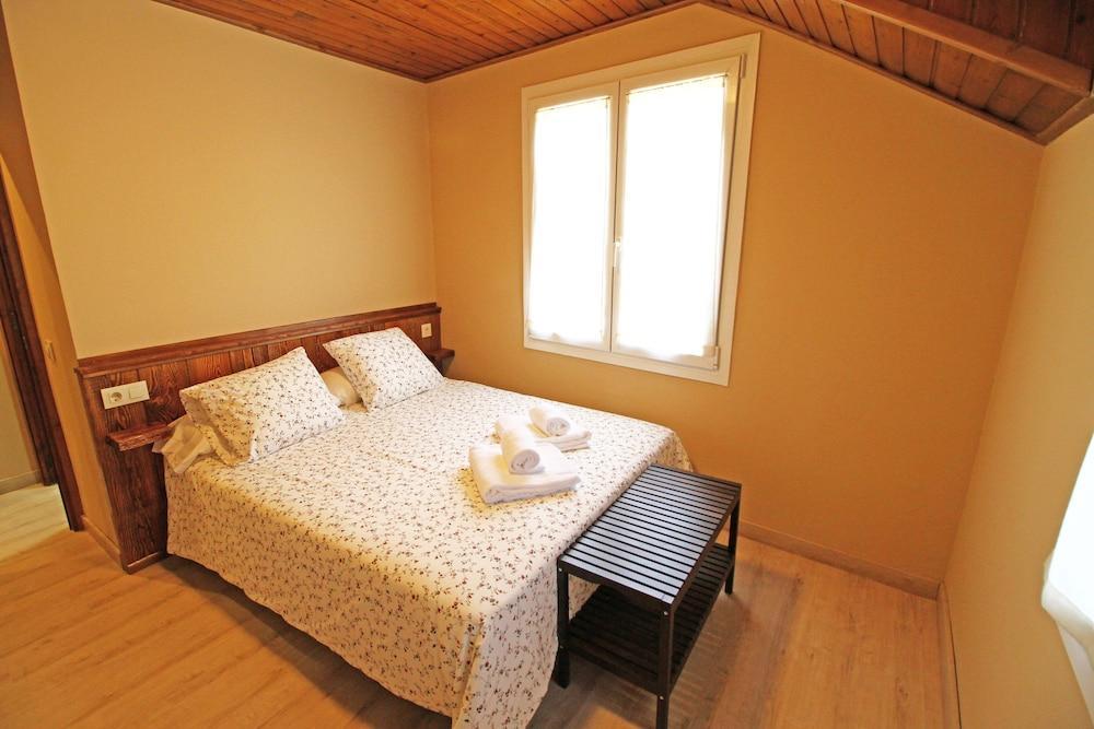 Salardú Snoe Apartamentos Mont Romies Plaza מראה חיצוני תמונה