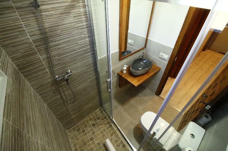 Salardú Snoe Apartamentos Mont Romies Plaza מראה חיצוני תמונה